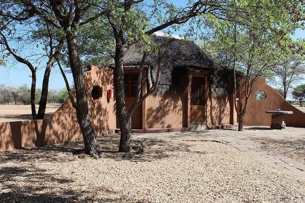 Harnas Wildlife Foundation Gobabis Esterno foto